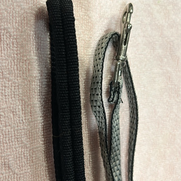 LupinePet dog leash - 1/2” wide, 6 foot long lead in granite color. - Picture 3 of 6